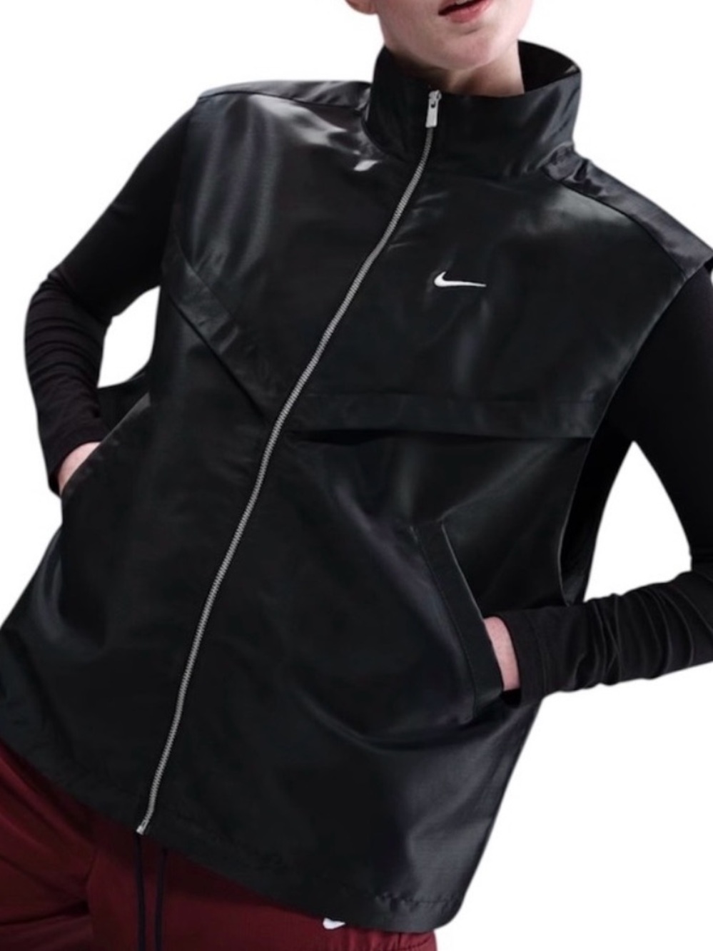 NWT Nike Women's szL Sportswear Shine Windrunner Vest in black…